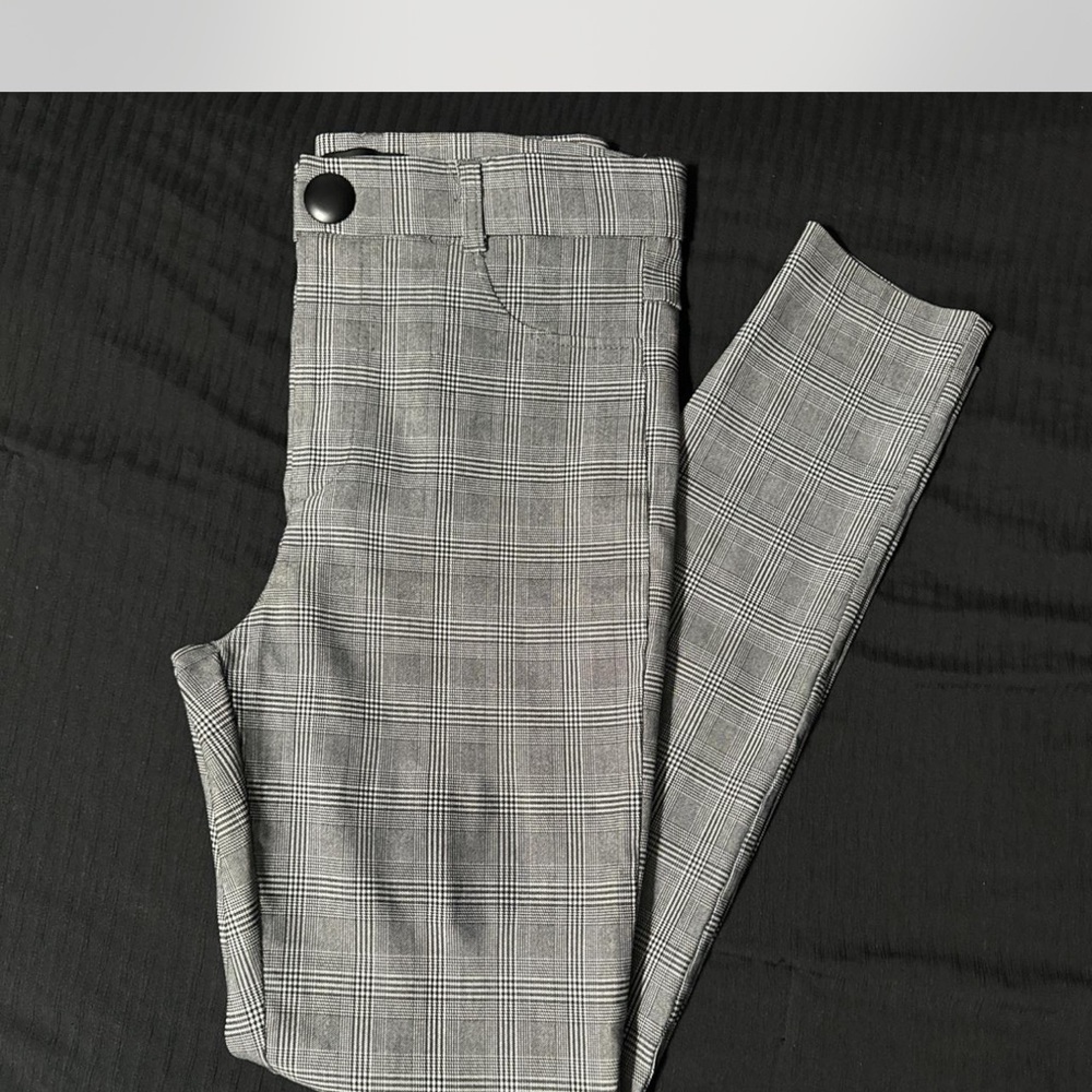 Zara Black and White Checkered Pants